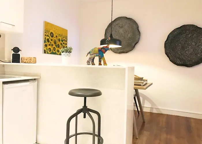 Διαμέρισμα Santosweethome 2 *