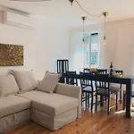 Santosweethome 2 リスボン